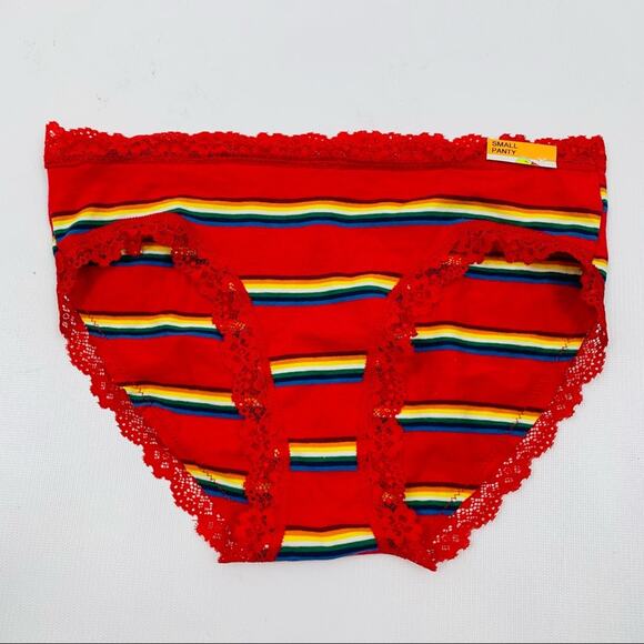 Calvin Klein Pink Lace Bra with Light Blue Thong - Picture 8 of 12